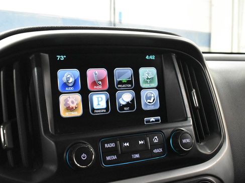 Used 2016 Chevrolet Colorado LT w/ LT Convenience Package RWD image 9