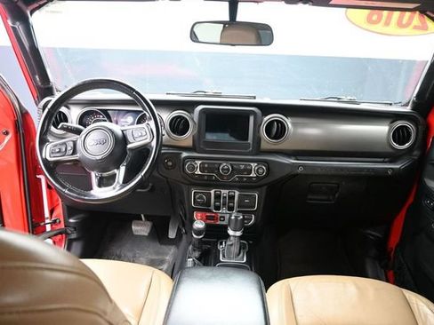 Used 2018 Jeep Wrangler Unlimited Rubicon AWD/4WD image 43