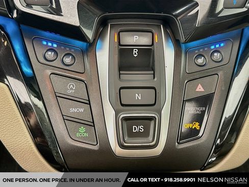 Used 2022 Honda Odyssey Elite image 17