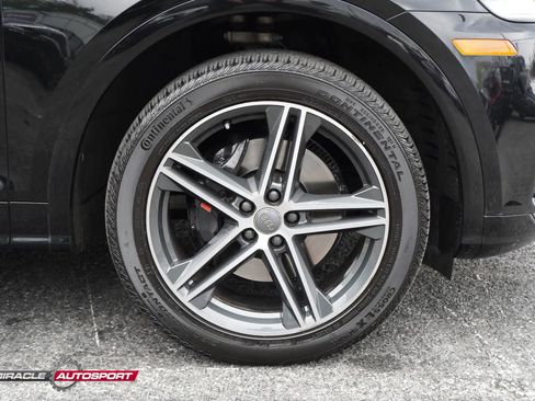 Used 2019 Audi SQ5 Premium Plus w/ Premium Plus Package image 10