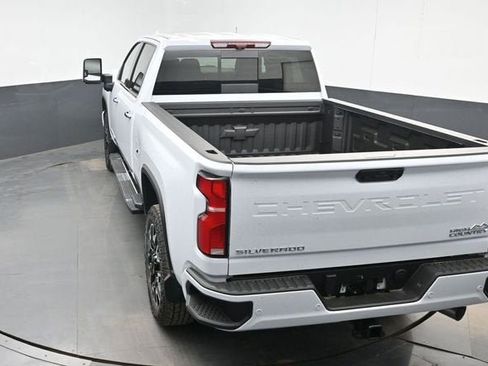 New 2026 Chevrolet Silverado 2500 High Country w/ High Country Premium Package AWD/4WD image 42