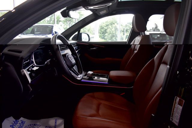 Used 2024 Audi Q7 3.0T Prestige w/ Prestige Package AWD/4WD image 11