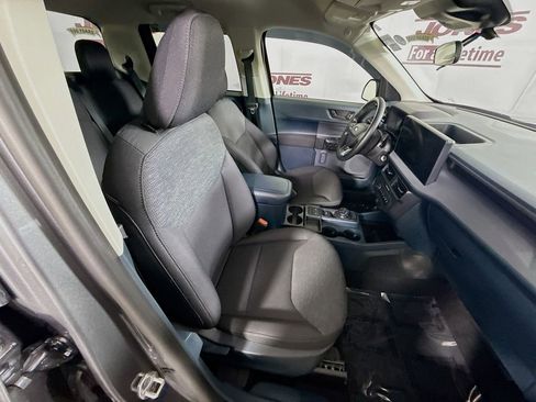 Used 2025 Ford Maverick XL w/ Equipment Group 102A AWD/4WD image 28