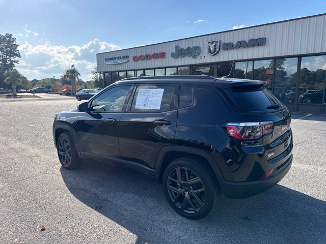 Used 2026 Jeep Compass Latitude AWD/4WD image 4