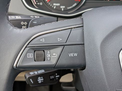 Used 2024 Audi Q5 2.0T Premium image 29