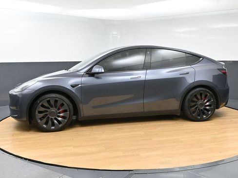 Used 2021 Tesla Model Y Performance AWD/4WD image 5