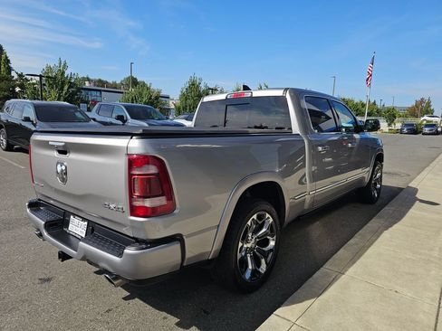 Used 2019 RAM 1500 Limited AWD/4WD image 7