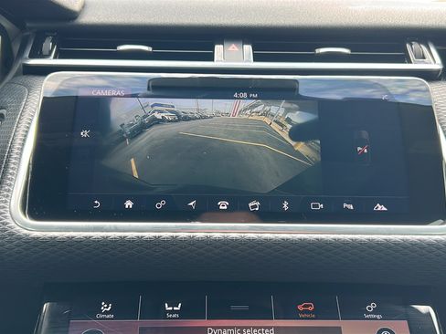 Used 2018 Land Rover Range Rover Velar R-Dynamic SE AWD/4WD image 20