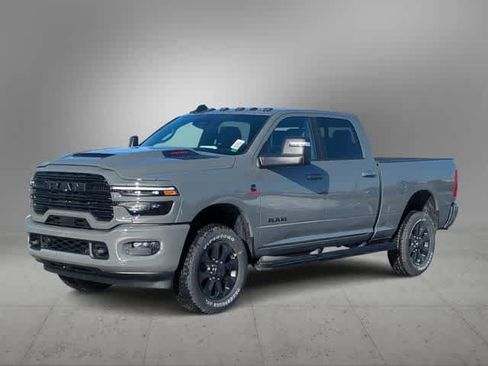 New 2026 RAM 2500 Laramie AWD/4WD image 4
