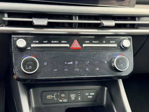 Used 2025 Hyundai Tucson SEL AWD/4WD image 21