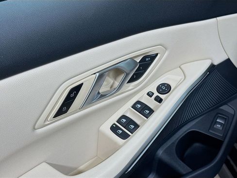 New 2026 BMW 330i Sedan w/ Convenience Package RWD image 3