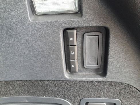 Used 2025 Lincoln Aviator Reserve w/ Equipment Group 201A AWD/4WD image 11