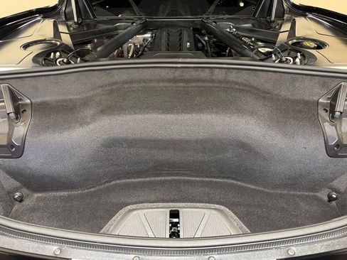 Used 2024 Chevrolet Corvette Stingray Premium Cpe w/ Z51 Performance Package image 27