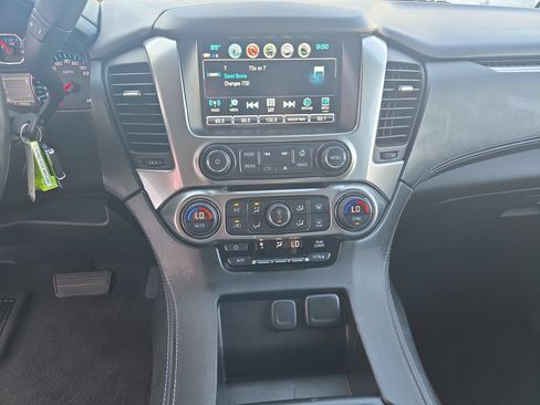 Used 2019 Chevrolet Tahoe LS AWD/4WD image 16
