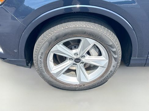 Used 2023 Audi Q7 2.0T Premium Plus w/ Premium Plus Package AWD/4WD image 34