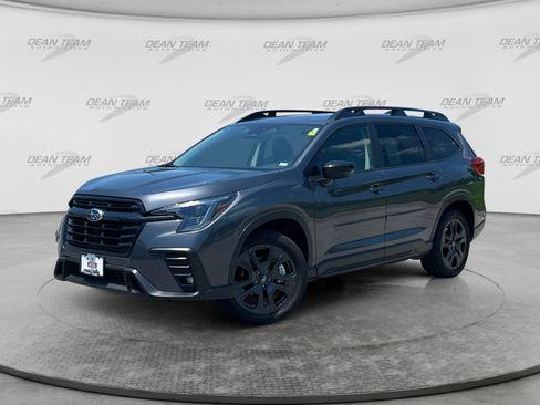 Certified 2025 Subaru Ascent Onyx Edition AWD/4WD image 3