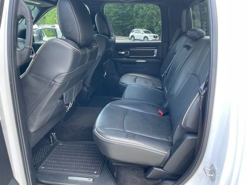 Used 2018 RAM 1500 Limited AWD/4WD image 19