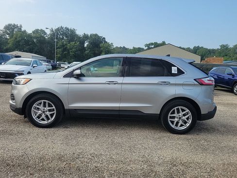 Used 2024 Ford Edge SEL AWD/4WD image 5