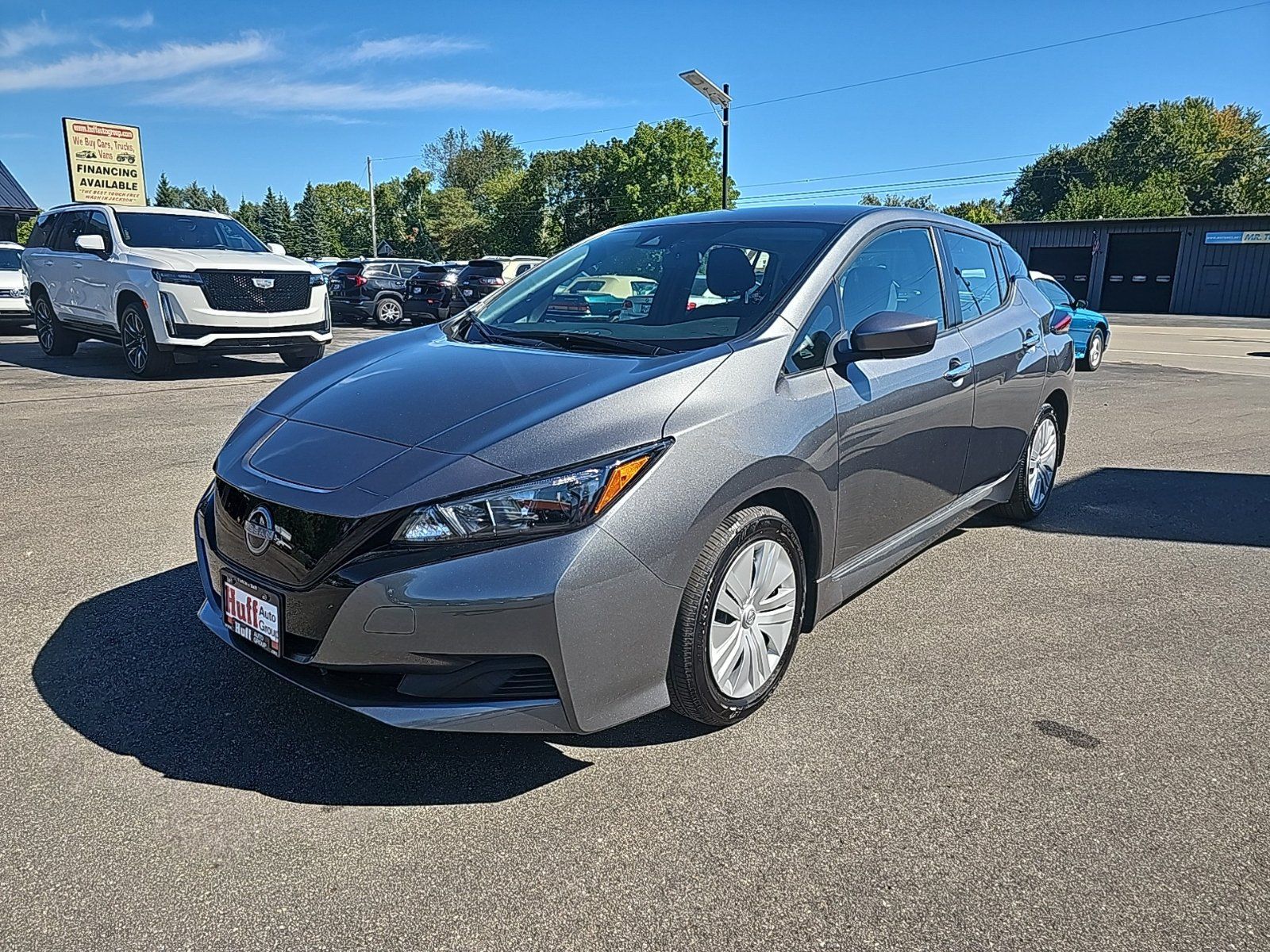 Used 2025 Nissan Leaf S FWD image 7