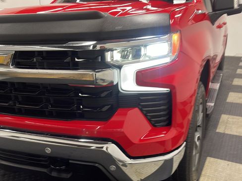 Used 2026 Chevrolet Silverado 1500 LT w/ Safety Package AWD/4WD image 26