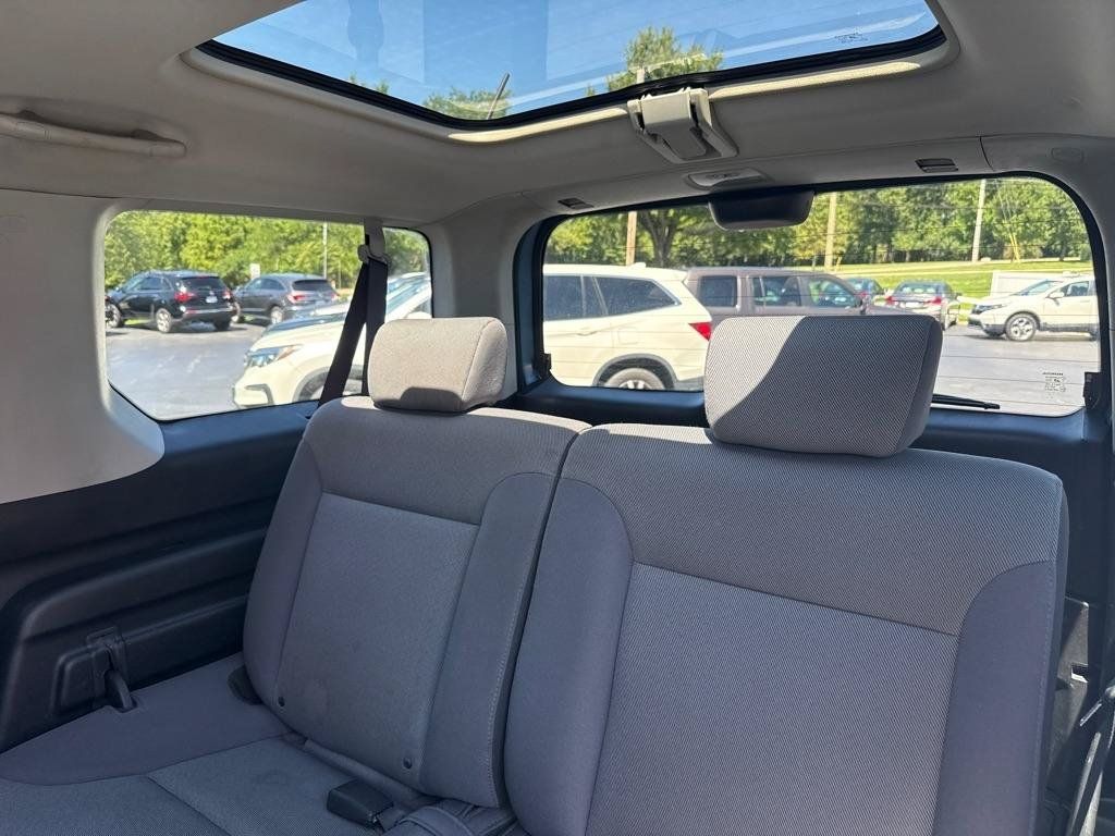 Used 2007 Honda Element EX image 10