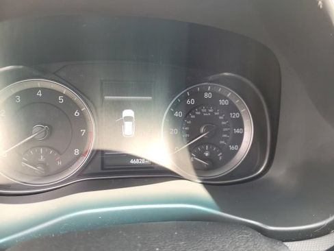 Used 2023 Hyundai Kona SEL w/ Cargo Package FWD image 7