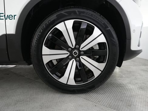 Used 2023 Volvo C40 P8 Recharge Plus AWD/4WD image 20