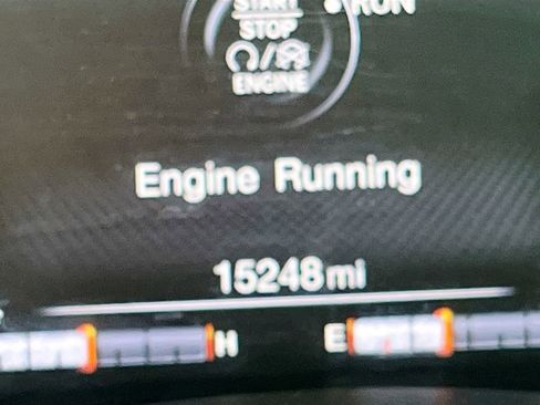 Used 2022 Jeep Renegade Limited image 12