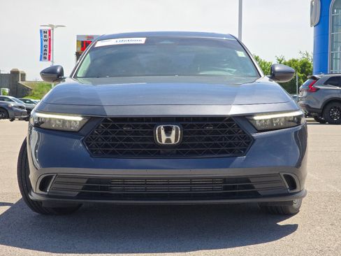 Used 2023 Honda Accord EX image 5