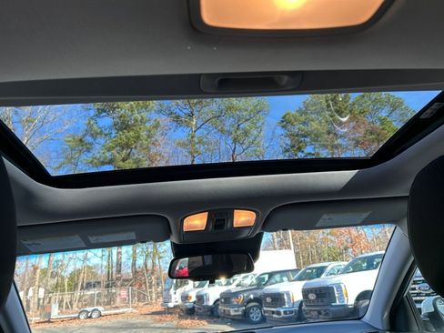 Used 2022 Hyundai Kona SEL w/ Convenience Package image 26