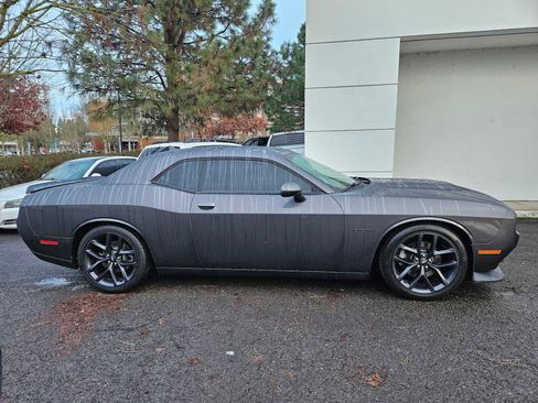 Used 2020 Dodge Challenger R/T w/ Plus Package image 2