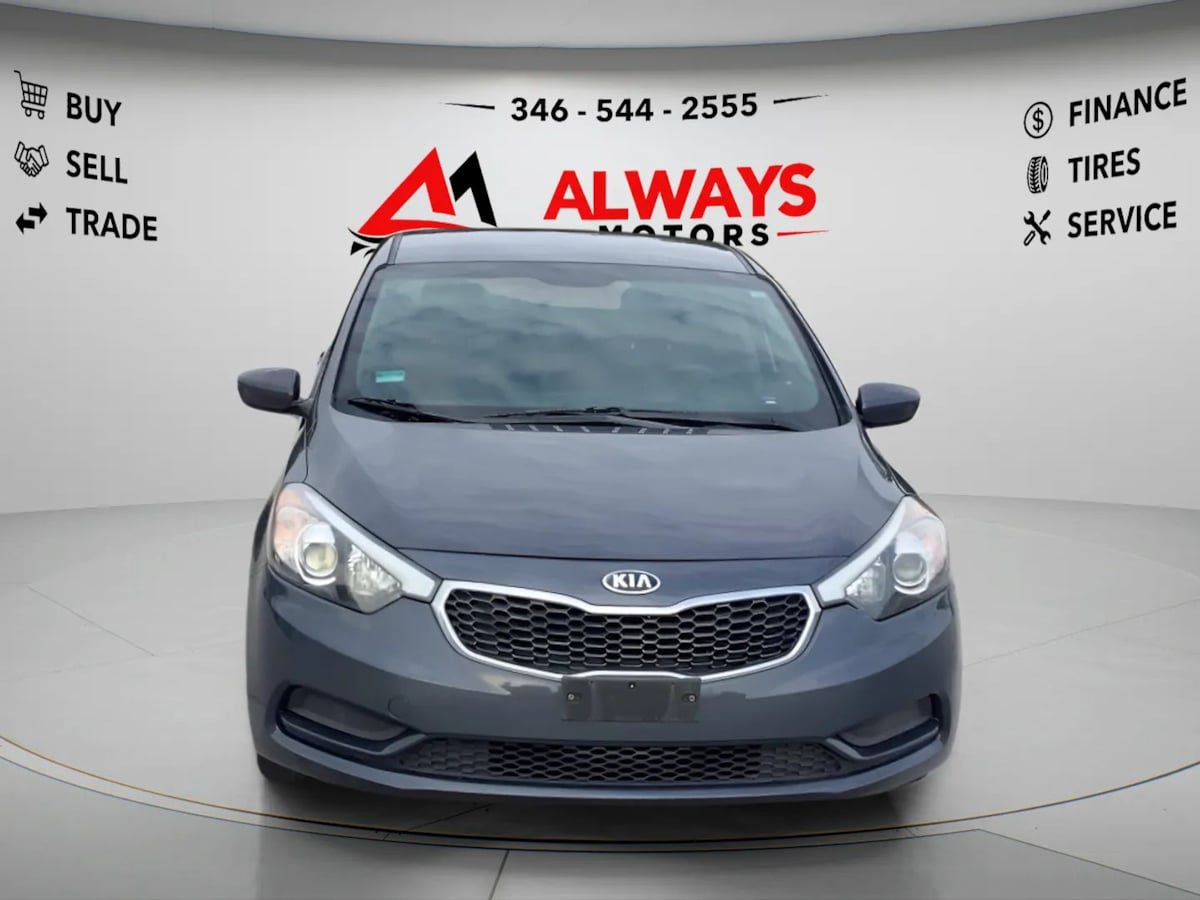 Used 2016 Kia Forte LX FWD image 2