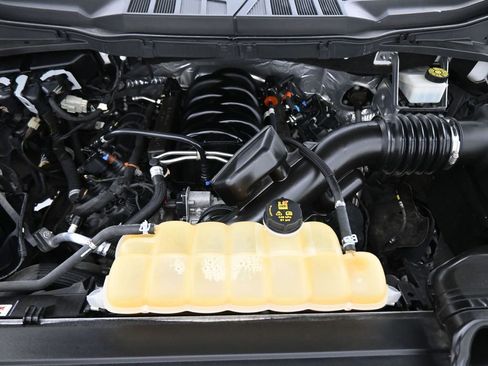 Used 2021 Ford F150 Lariat image 19