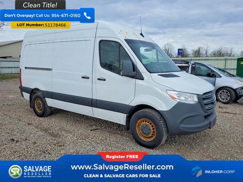 Used 2019 Mercedes-Benz Sprinter 144 image 5