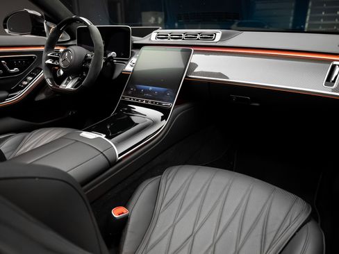 Used 2024 Mercedes-Benz S 63 AMG S image 64