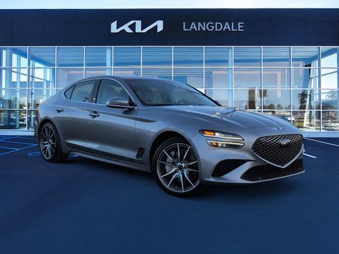 Used 2025 Genesis G70 2.5T image 2