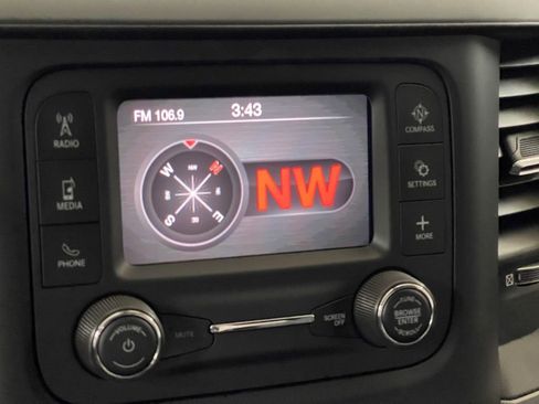 New 2024 RAM 3500 Tradesman image 34