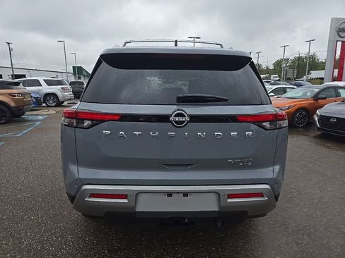 New 2025 Nissan Pathfinder Platinum w/ Cargo Package image 6