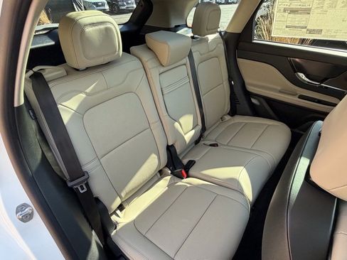 New 2026 Lincoln Corsair Grand Touring image 15