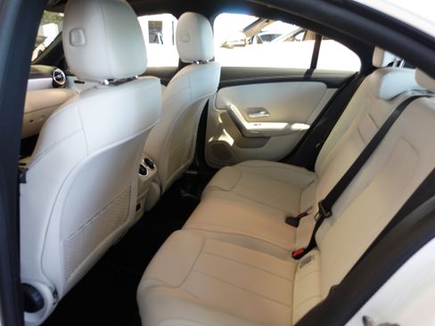 Certified 2022 Mercedes-Benz CLA 250 CLA 250 4MATIC Coupe image 8