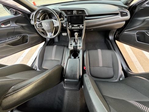 Used 2021 Honda Civic Sport image 12