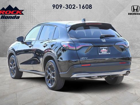 Certified 2025 Honda HR-V Sport image 6