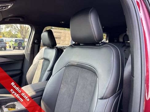 New 2025 Jeep Grand Cherokee L Altitude image 15