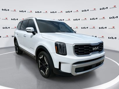 Certified 2025 Kia Telluride S
