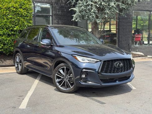 Used 2023 INFINITI QX50 Sport AWD/4WD image 7