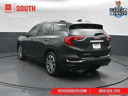 Used 2020 GMC Terrain SLT w/ Preferred Package image 8