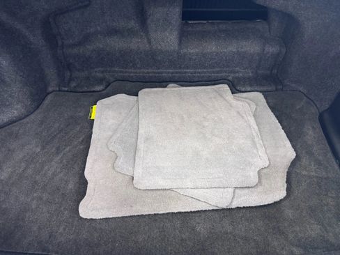 Used 2014 Toyota Camry XLE image 32