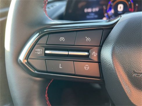 Used 2024 Chevrolet Traverse RS w/ LPO, Floor Liner Package image 20