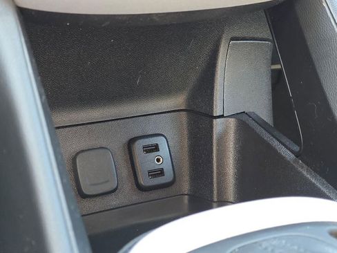 Used 2018 Chevrolet Volt LT image 32