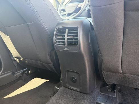 Used 2024 Ford Escape Active AWD/4WD image 22